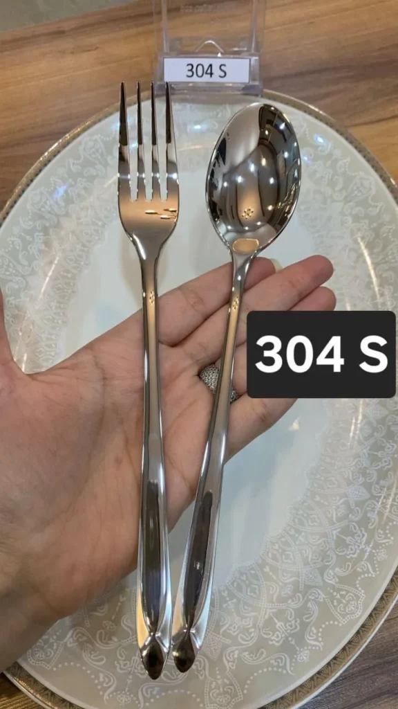 سرویس قاشق چنگال (SG) اس جی 143 پارچه 30 نفره مدل 304S هولایف