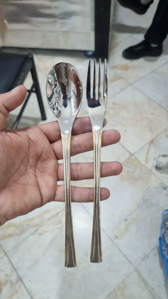 سرویس قاشق چنگال یونیک 120 پارچه 24 نفره طلایی هولایف