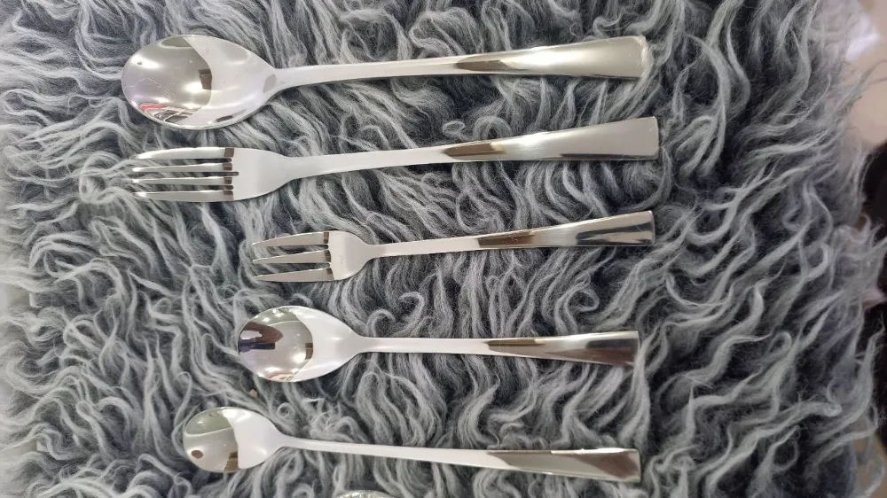سرویس قاشق چنگال یونیک 120 پارچه 24 نفره مدل شیکاگو هولایف