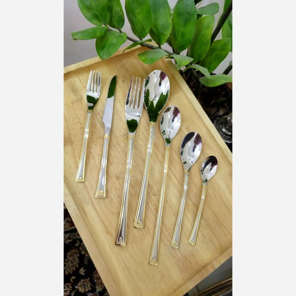 سرویس قاشق چنگال یونیک 120 پارچه 24 نفره طلایی هولایف